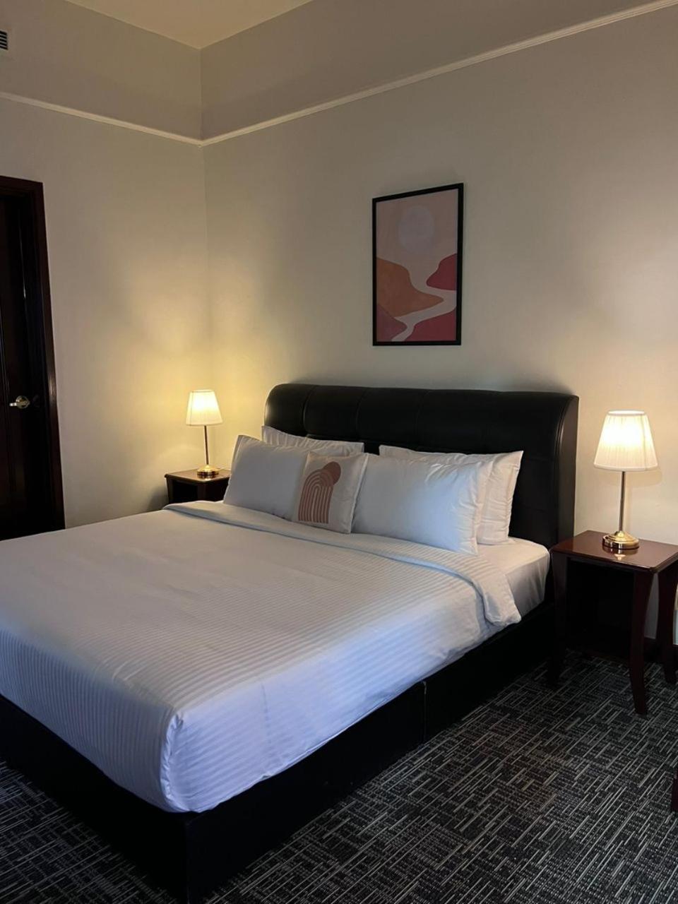 Luxhouz Suites At Times Square Kuala Lumpur Oda fotoğraf