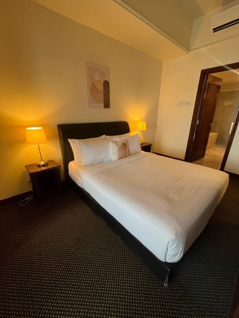 Luxhouz Suites At Times Square Kuala Lumpur Dış mekan fotoğraf