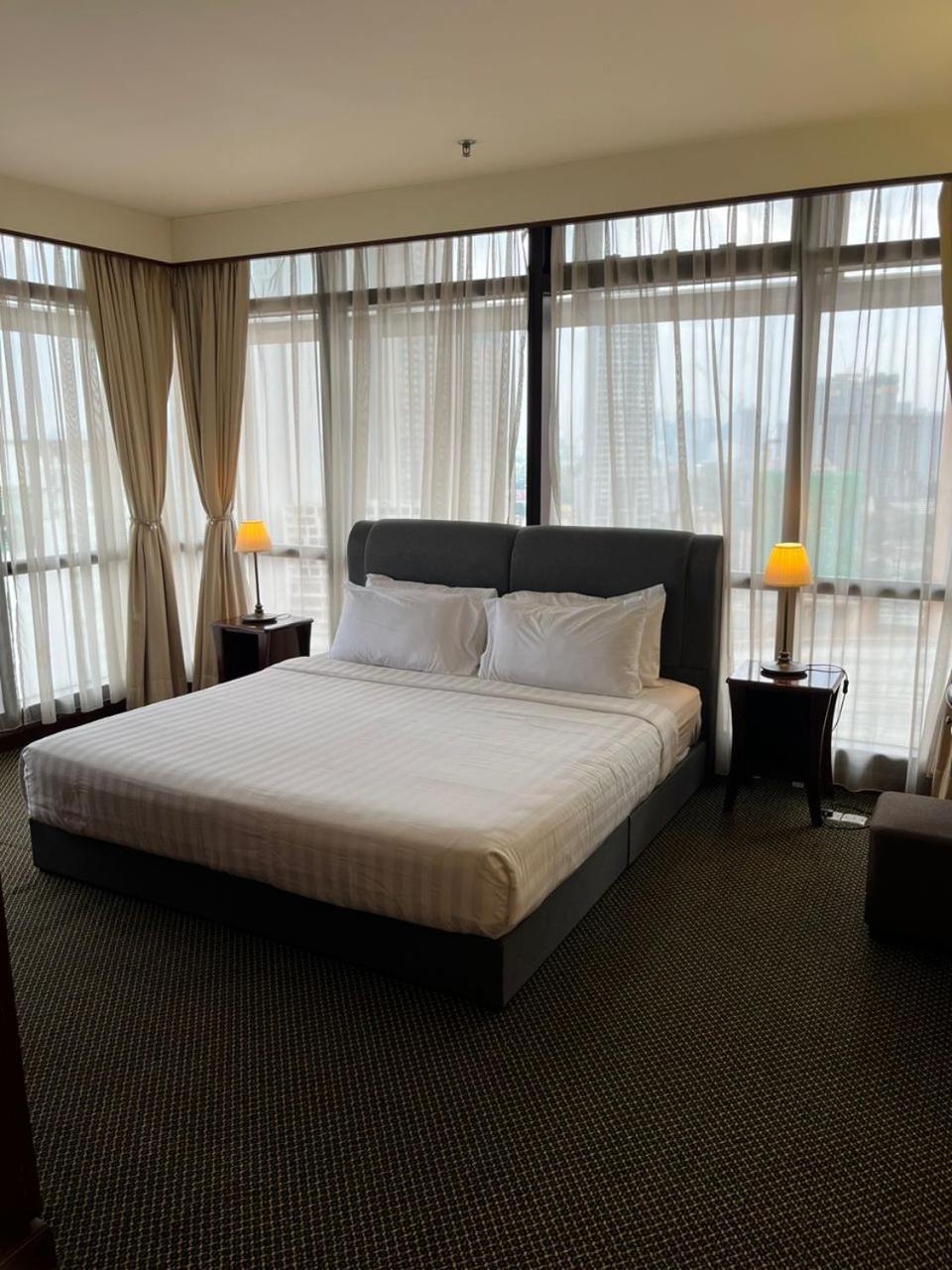 Luxhouz Suites At Times Square Kuala Lumpur Dış mekan fotoğraf