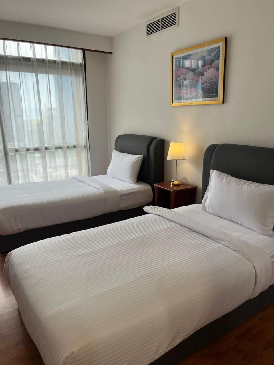 Luxhouz Suites At Times Square Kuala Lumpur Dış mekan fotoğraf