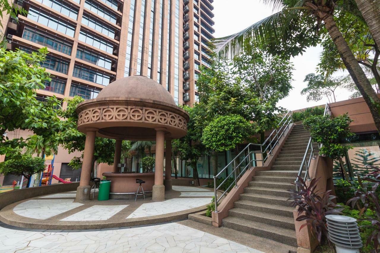 Luxhouz Suites At Times Square Kuala Lumpur Dış mekan fotoğraf